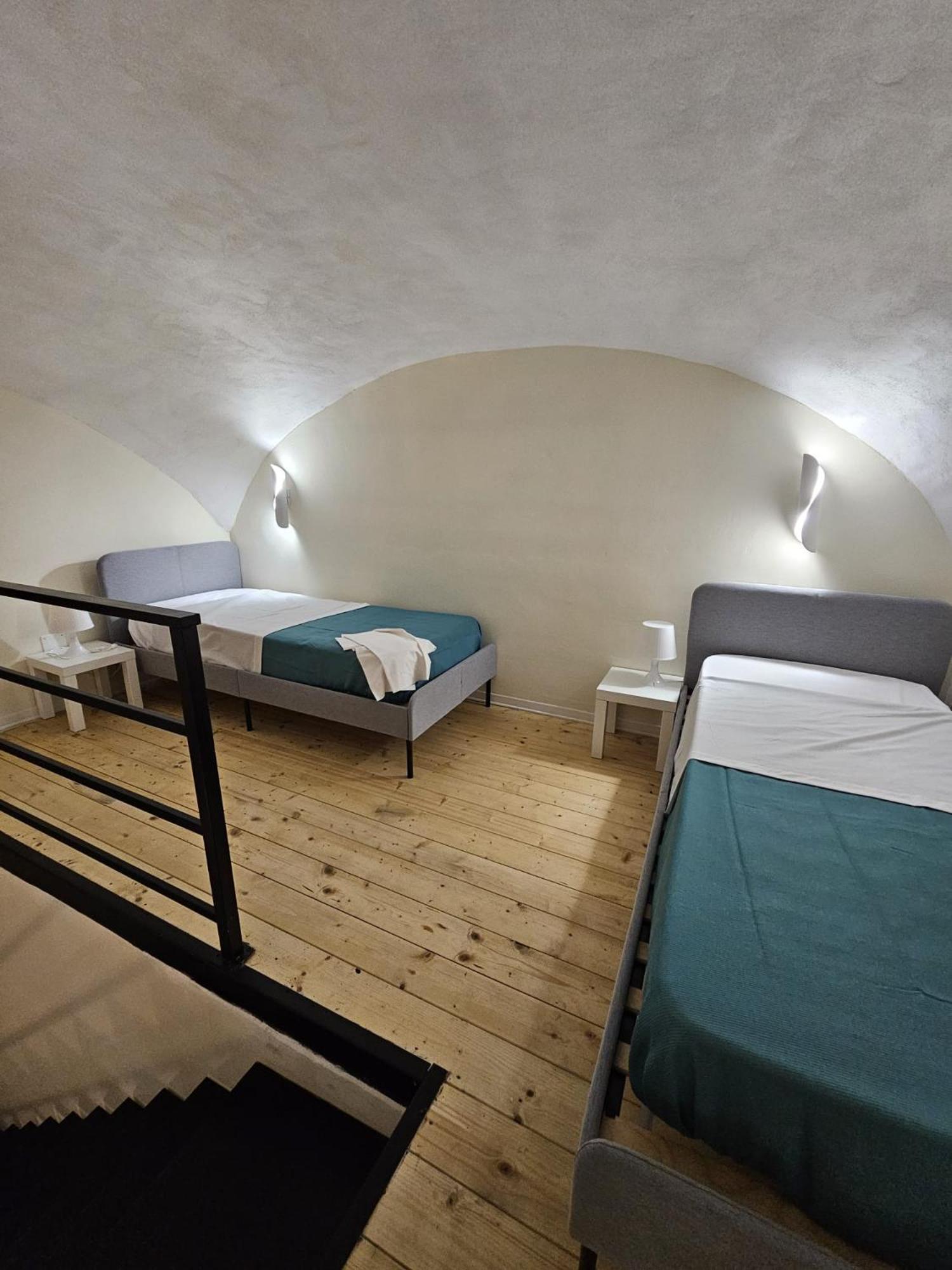 Bed and Breakfast Napoli The Charme Экстерьер фото