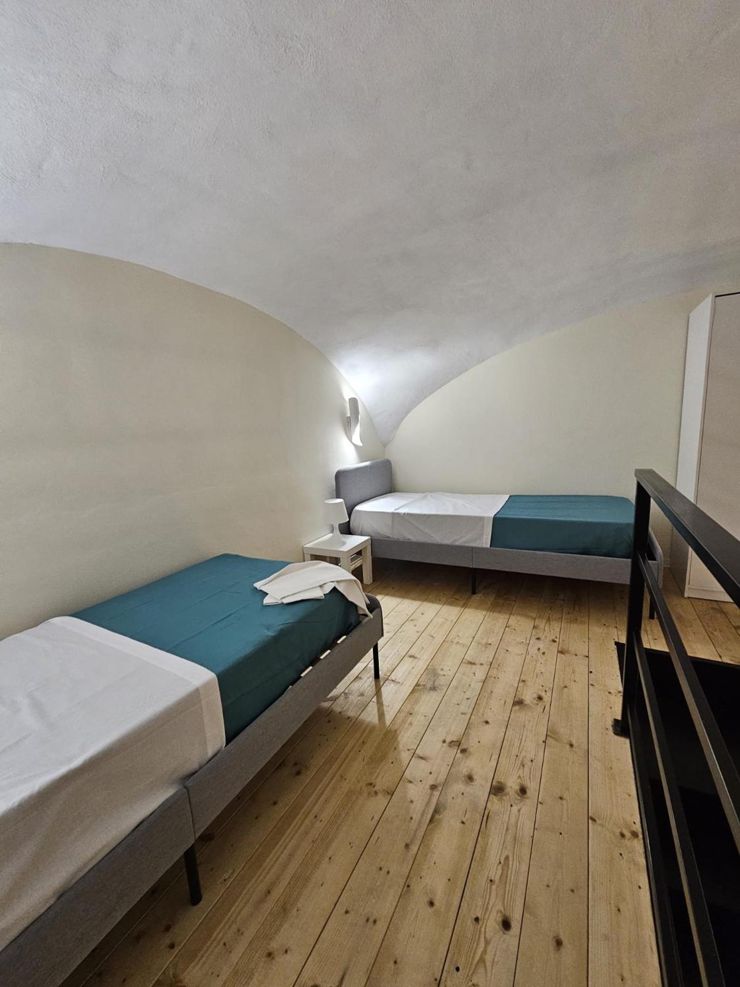Bed and Breakfast Napoli The Charme Экстерьер фото